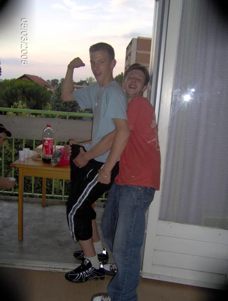 max et pierre ki comenc leur soiré sexuel lol